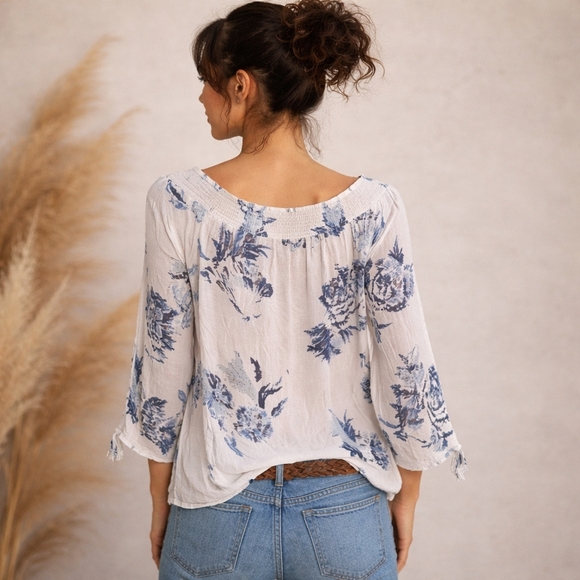 Lucky Brand Off Shoulder Blouse White Blue Floral M - Picture 2 of 7